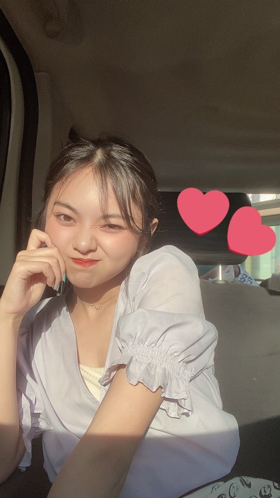 𝚝𝚘𝚝𝚝𝚒 明日ははぴかさんことライブです 楽しみすぎる 久しぶりにくるまで自撮りしました