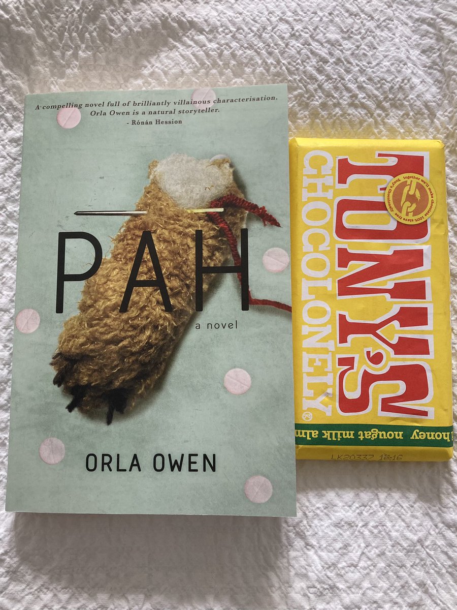 #PAH’s been out a month so let’s have a #giveaway 💃💃

Follow, retweet &amp; comment with #pah to win the paperback &amp; a bar of lush chocolate from <a href="/TonysChocoUK_IE/">Tony's Chocolonely UK & IRE</a> 

Closes midday Thursday 5 August.💙📚💙

#Giveaways #BookGiveaway #books #BookTwitter #WritingCommunity