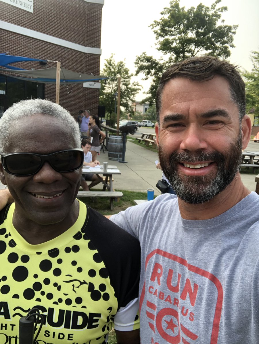 para_guide's tweet photo. Hammerhead 5/10k with @F3Harrisburg! Way to go Vic and his guide @chadsroberts! Fun with friends 🤝 @OrthoCarolina #GetOutsideWithOC ��: @GrayHarrisburg https://t.co/exJQjOmwK6