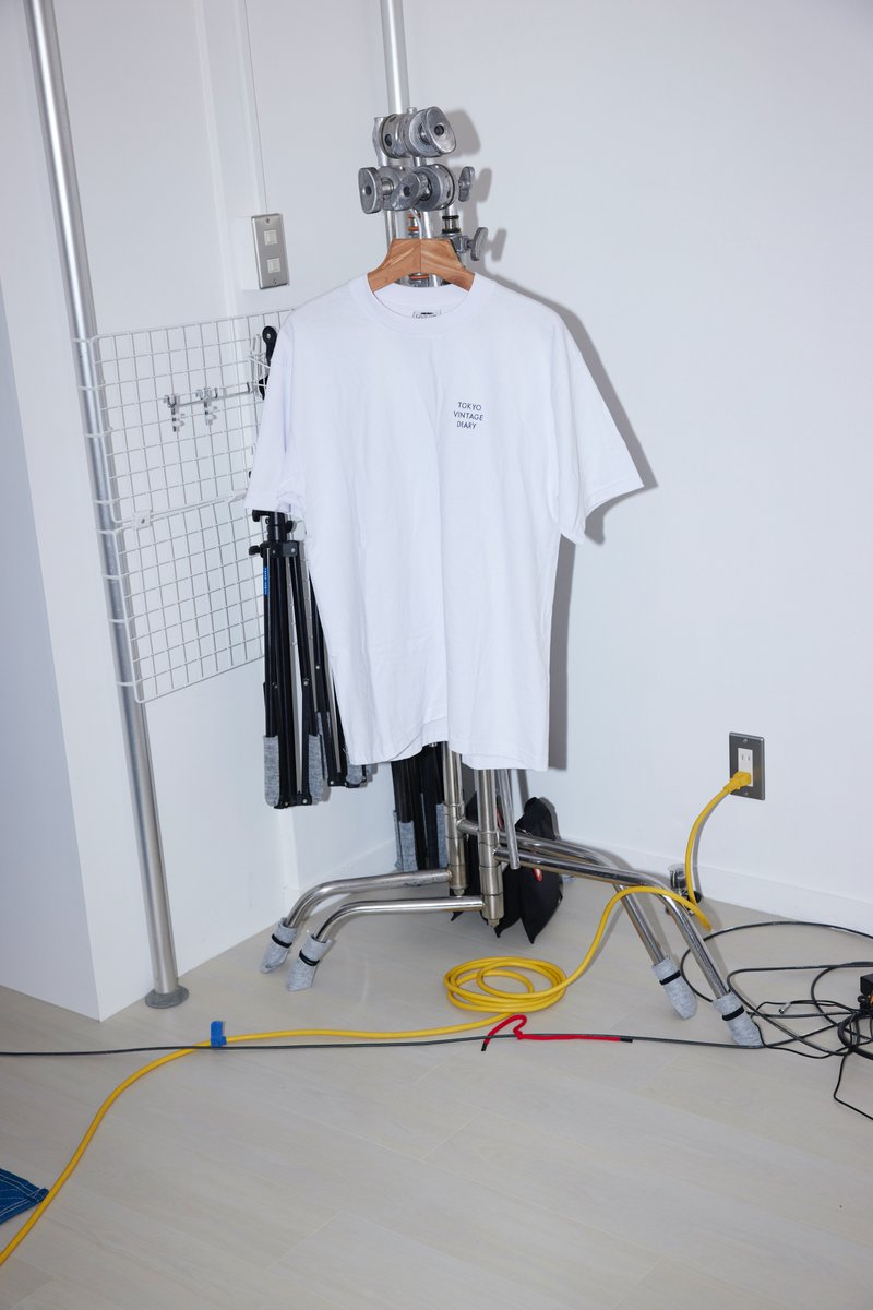 Pen Magazine 東京古着日和 クラファンプロジェクト第2弾は シティポップなアメカジが充実 Pro Club の ボディを使ったベビーデューティな1枚 イラストレーター永井博さんの ロンバケ な世界観が詰まったイラストをプリントした限定100枚 M L Xl