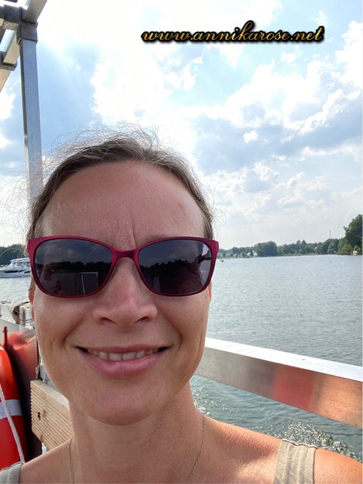 Wie ein #Fisch im #Wasser ;) https://t.co/9AtjjeoyXj<a href="/tag/fisch"class="tags">#Fisch</a><a href="/tag/wasser"class="tags">#Wasser</a>