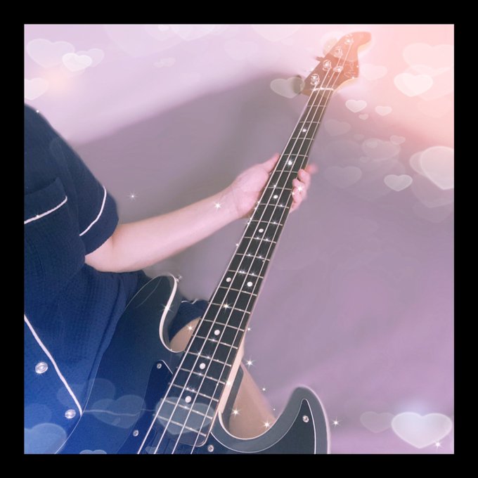 ベース女子のtwitterイラスト検索結果 古い順