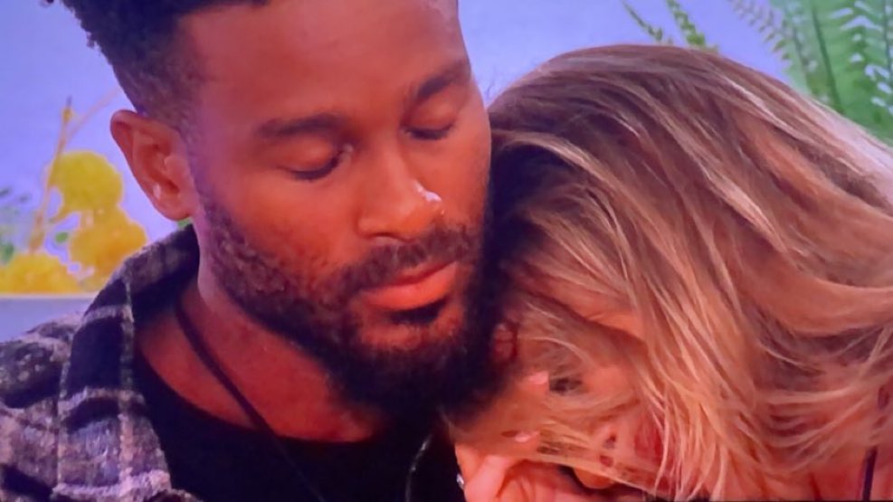 Rebecca Mulvihill's Instagram, Twitter & Facebook on IDCrawl