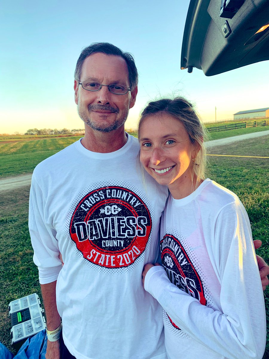 SydneySettle's tweet photo. Wishing a big happy birthday to @Fortdawg today! 6️⃣0️⃣! Hope it’s the best one yet 🎉🥳🎂 https://t.co/Y2kJhXpEDt