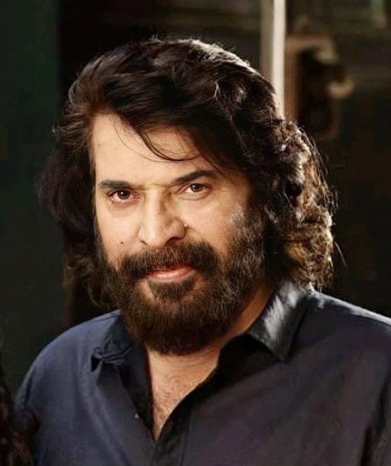 MammoottyFC369's tweet photo. Megastar Latest 😍🖤

#MammoottysmTrendOnAug6
@mammukka #BheeshmaParvam https://t.co/aTmmxlWElQ