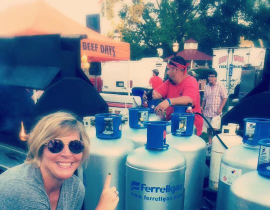 Ferrellgas's tweet photo. As a sponsor of the 2021 #SolonBeefDays earlier this month, our Iowa team supplied propane to fuel #BeefDays cookouts that fed more than 20,000 people! #BacktoBeef https://t.co/zyukO2Q90s