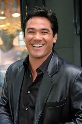 Happy birthday to \"Lois & Clark: The New Adventures Of Superman\" star, Dean Cain, born on this date, July 31, 1966. 