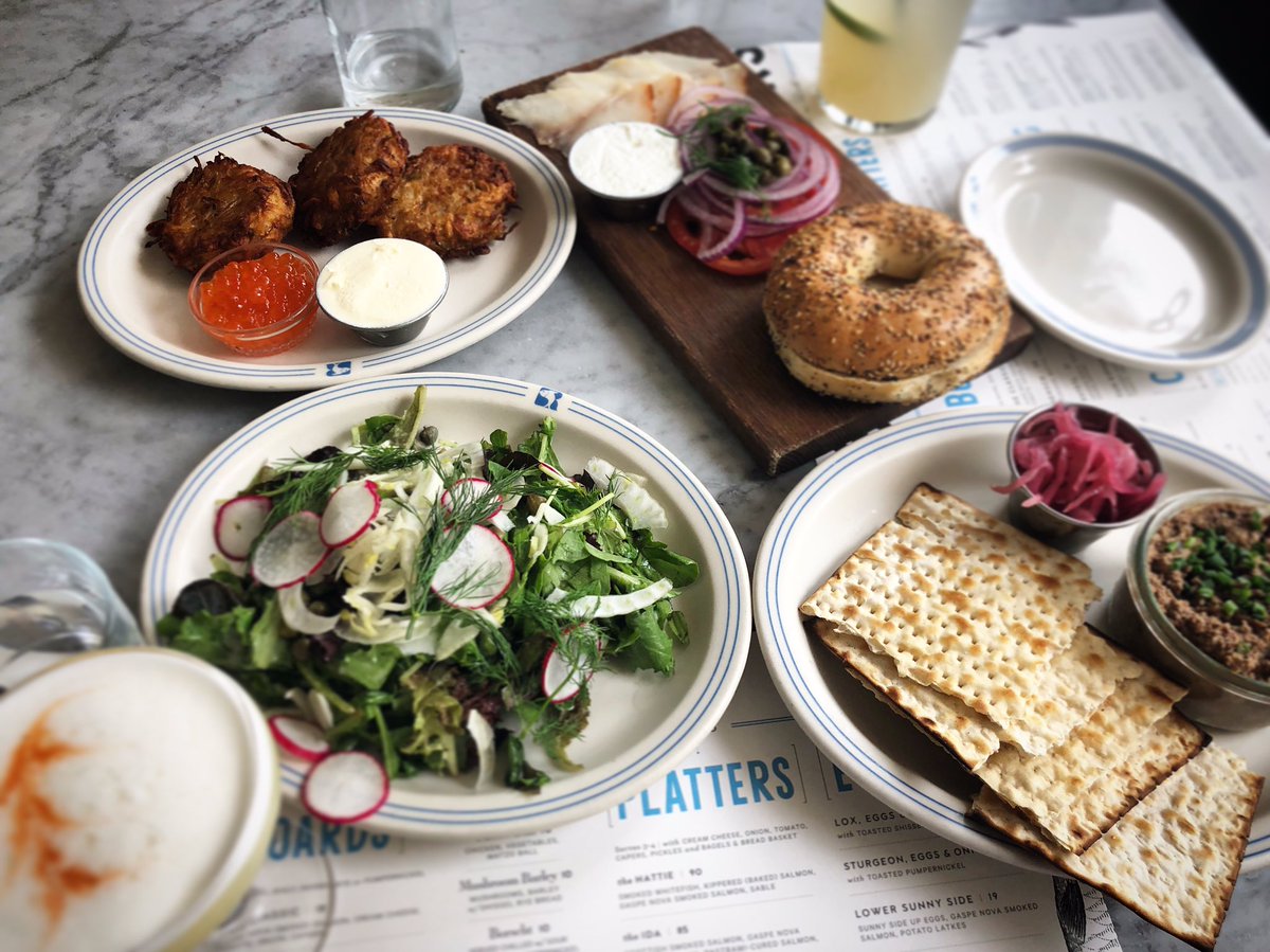 Fleabert18's tweet photo. @shitfoodblogger So much deliciousness. Am incredibly jealous. Last meal I ate there. https://t.co/Ix5ZcWZLDo