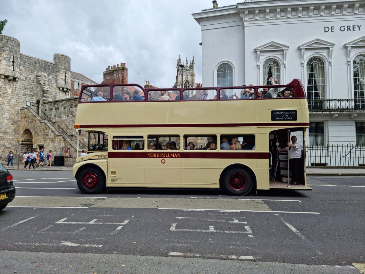 YorkPullmanBus's tweet photo. Wedding Bells 🔔 rang today in York, the chariot of choice was our open top Routemaster
Congratulations to the happy couple from us all at York Pullman HQ #weddingtransport 🤵♂️👰♀️🚌
📞 01904622992
📧 sales@yorkpullmanbus.co.uk
💻https://t.co/GPhlHaj3oO https://t.co/PJG4TzMH3n