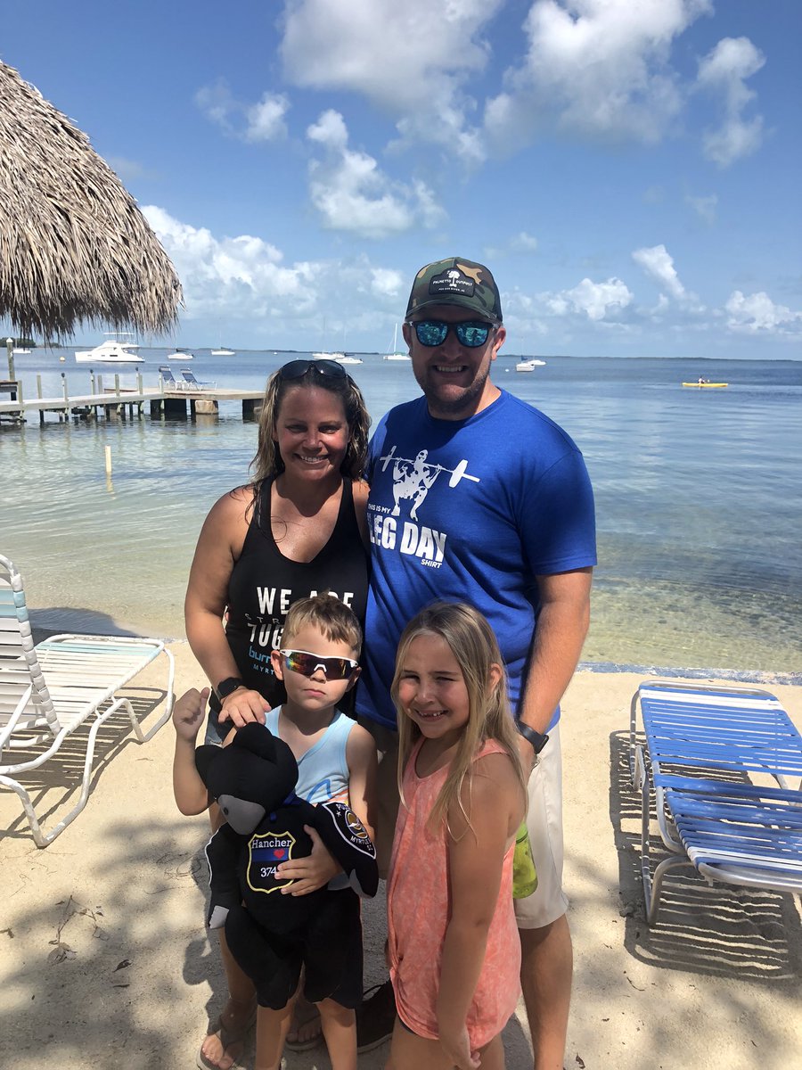 sthancher's tweet photo. Dear @Jakehancher,
We are leaving the Keys today.  Abby stood up on the paddleboard for the 1st time.  Cece and George caught their first fish.  We saw 3 sharks while we were at Looe Key.  The kids were sure one was you w/us.  We know you were here with us💙always @nationalcops https://t.co/xVD4K2GZp6