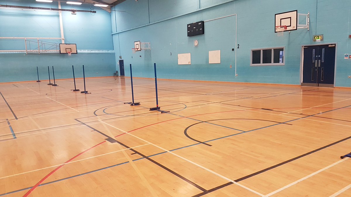 Mapperleyparkbc's tweet photo. Floor done and posts ready for Monday #thereturn #badminton #notts l https://t.co/ppqNnXM3qb