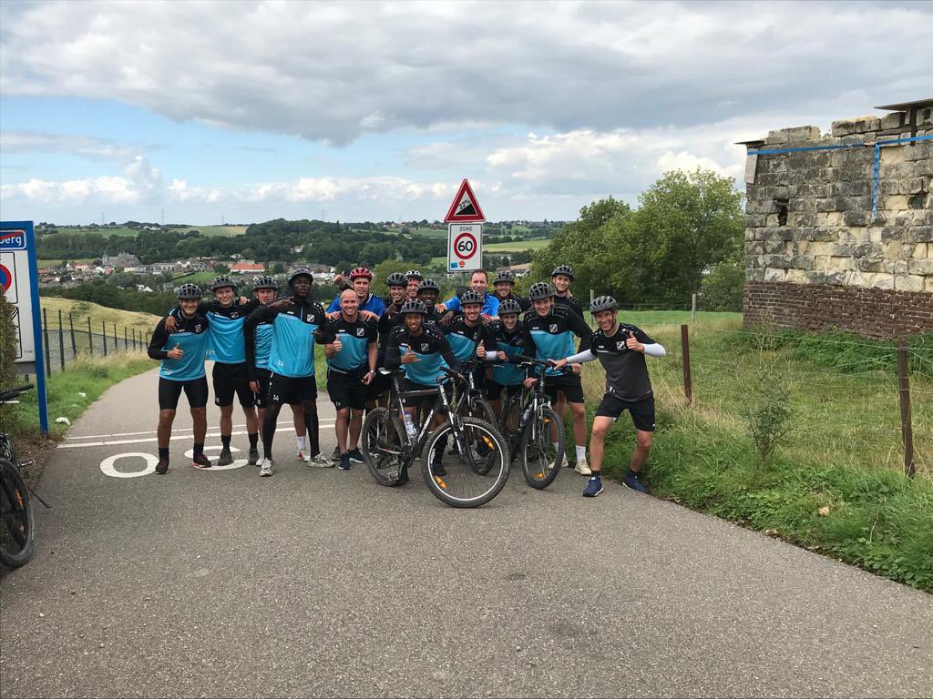 ODIN59's tweet photo. #Trainingsweekend | De kampioenen van de #Keutenberg #teambuilding #ODIN59 https://t.co/DqxjEcXpSA