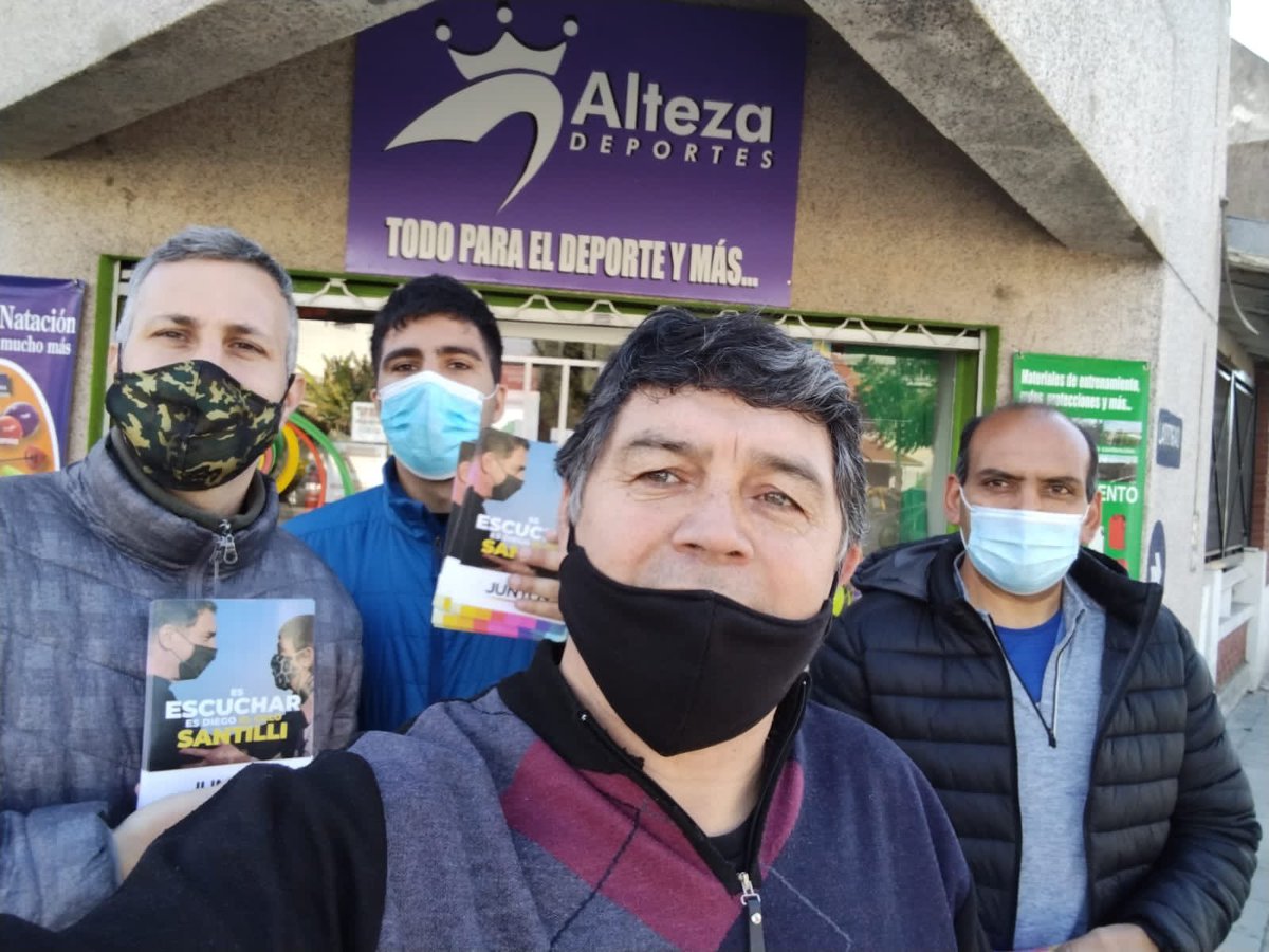 En Wilde, salimos a escucharte. #EsJuntos #EsElColoSantilli 

<a href="/CCARIAvellaneda/">Coalición Civica ARI Avellaneda</a> <a href="/BertaNez/">Berta Núñez</a>