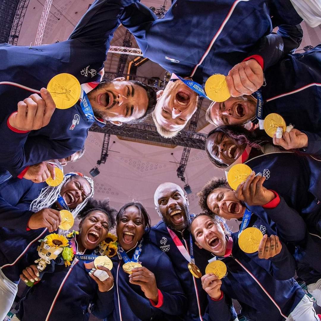 BAxusFan's tweet photo. Belle médaille 🥇
Best Team 🔥 

#Judo #JudoTokyo2020 https://t.co/XzcwXjMWmS