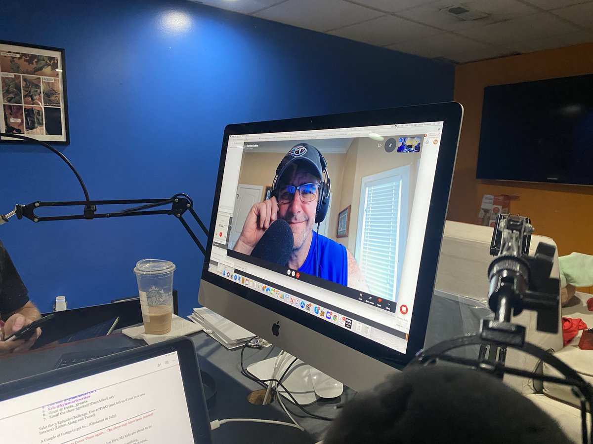 7dagpodcast's tweet photo. Quad’s back!! #GeekmasInJuly @s7evendaysageek @NeighborCole @QuadFatherMft https://t.co/iERsuKCDgf