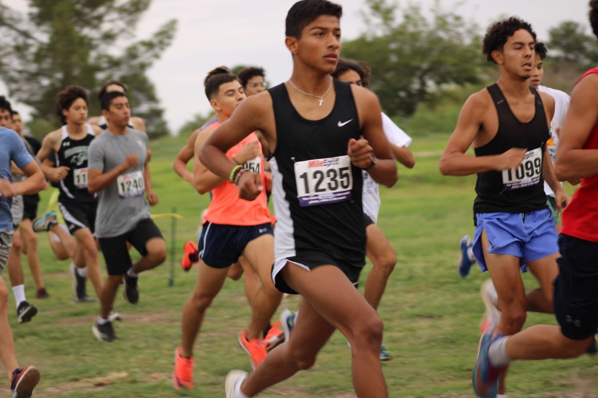 Cesar Morales (@saneliathletics) on Twitter photo San Elizario representing at Parra Law 5K road race!
Outstanding performance, Fun times, great memories!
#DaleSanEli #SanEliNation <a href="/SanElizarioISD/">San Elizario ISD</a> @df4fb018ee82489 San Elizario representing at Parra Law 5K road race!
Outstanding performance, Fun times, great memories!
#DaleSanEli #SanEliNation <a href="/SanElizarioISD/">San Elizario ISD</a> @df4fb018ee82489
