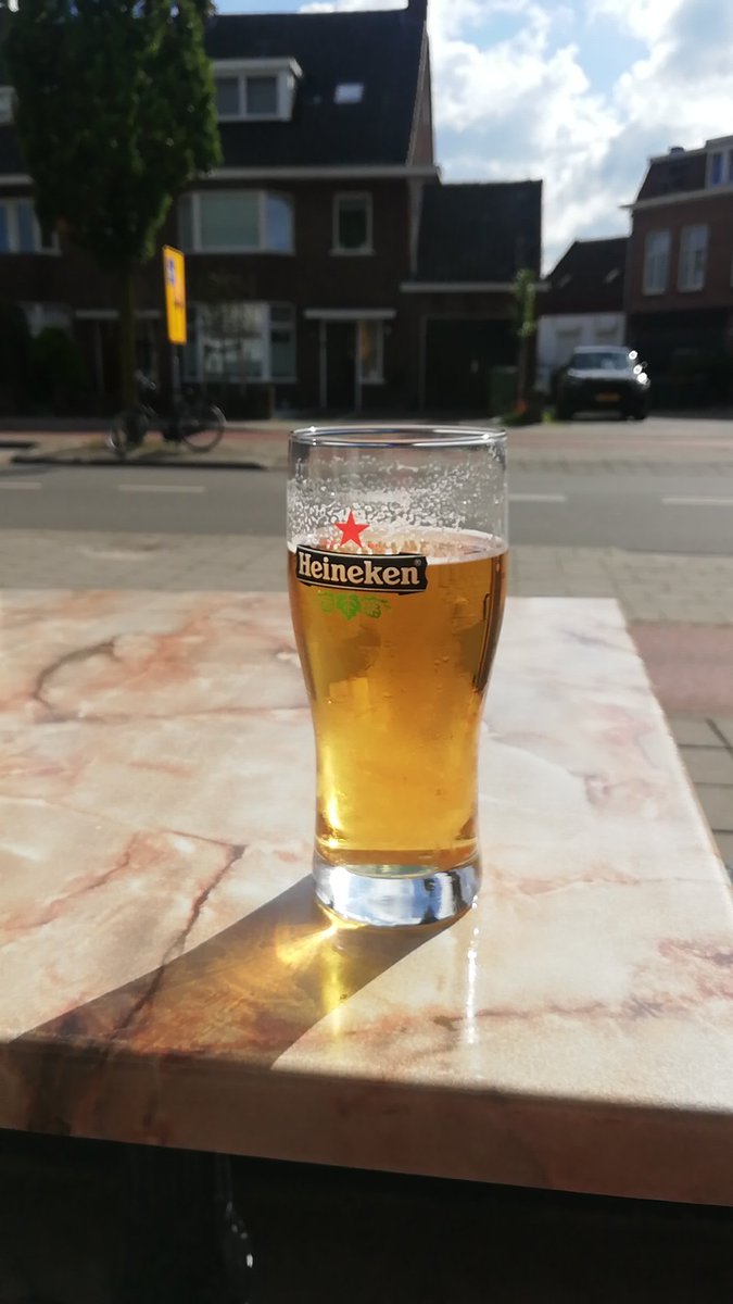 ikmaakhetmee's tweet photo. @PapaPaul63 @ophetstrand_nl In Breda schijnt altijd de zon.....
#Breda #zomer https://t.co/9gDIncxluT