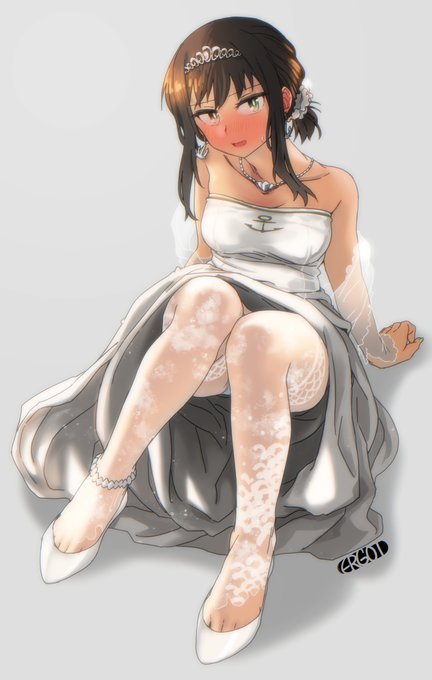 「なんで今さら…ちょっと恥ずかしいですよぉ…」 