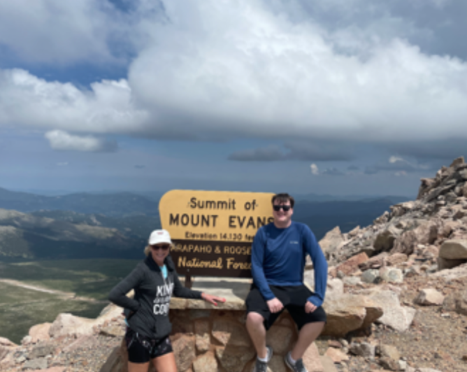 baldwinrams1's tweet photo. Our counselor, Ms. Ford, is enjoying her summer vacation! Here are a few pictures from her trip to Mt. Evans in Colorado! #baldwinBEthechange #summervacation #mountainpics #colorado https://t.co/rOxFvC6b2F