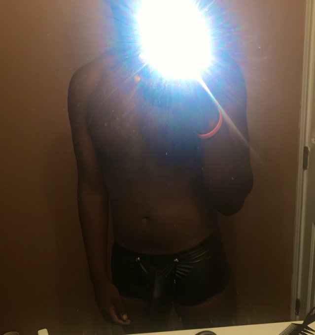 Low qual pics https://t.co/tBy3YR7eCu