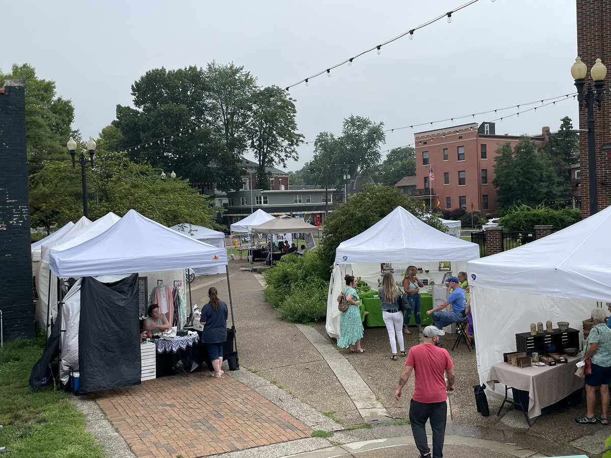 The SUN is out and the rain is OVER. 

July’s “mini” #FunkArt21 is open until 7 pm in Haynie’s Corner!

And come check out <a href="/HayniesBrew/">Haynies Corner Brewing Company</a> <a href="/bokehlounge/">Bokeh Lounge</a> <a href="/moshouse812/">Mo's House</a> 
<a href="/Sauced812/">Sauced</a> 
<a href="/SSchymik/">Scott Schymik</a>’s Kitchen