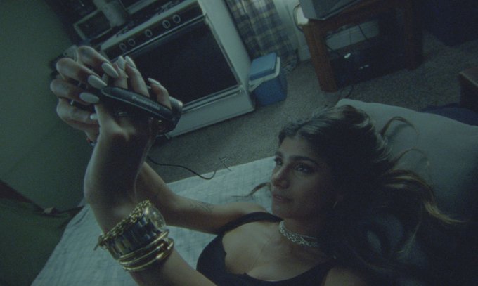 no es lo mismo aqu&iacute; si no est&aacute;' t&uacute; en mi cuarto ❤️&zwj;🔥 https://t.co/WK0bCJ9xzl https://t.co/fxcg0dwFRS<a href="/tag/area51raid"class="tags"><span>#area51raid</span></a>