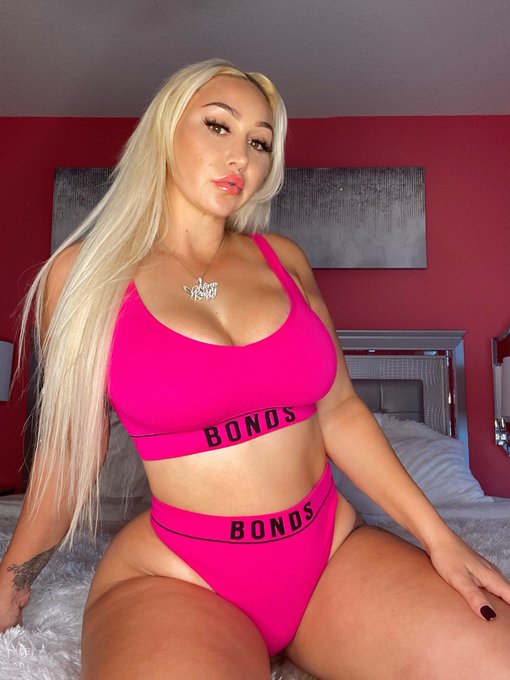 Pink series 💕🎀 https://t.co/xUOkN9ygDP