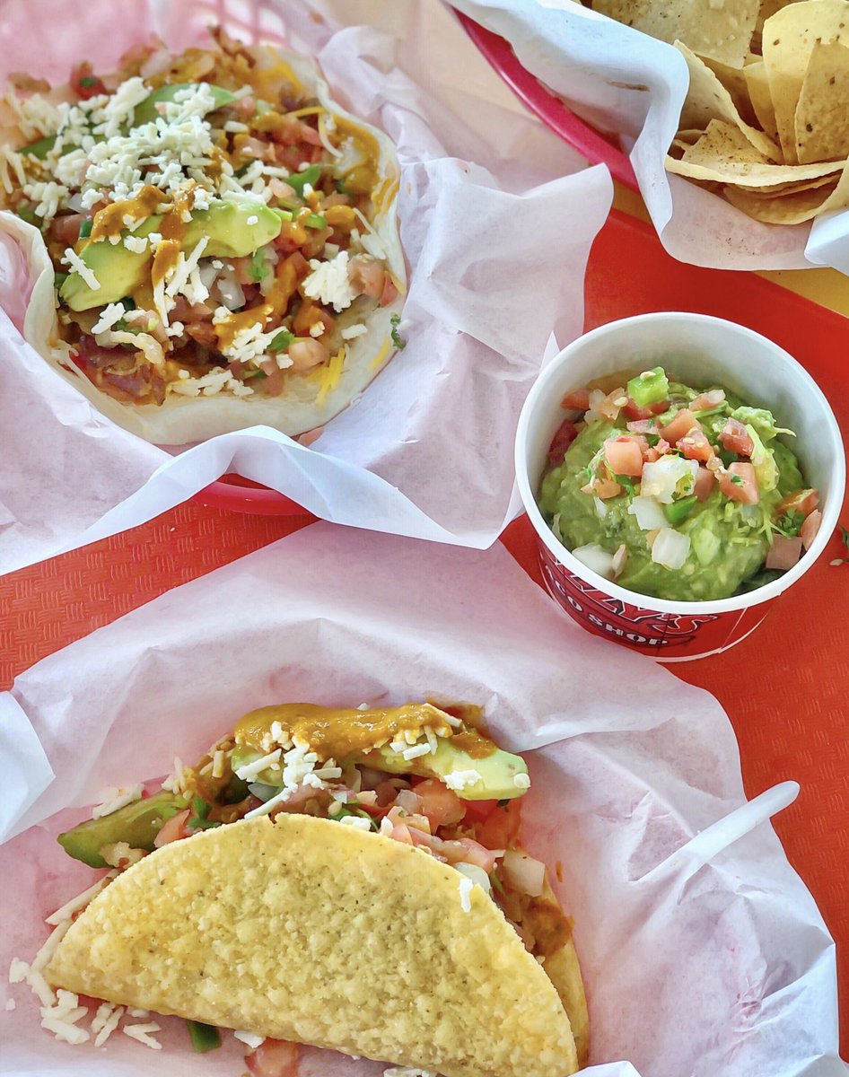 It’s #NationalAvocadoDay 🥑🌮
Have you had your avocados today?
👇Cali Heat tacos 🍤🥑🔥