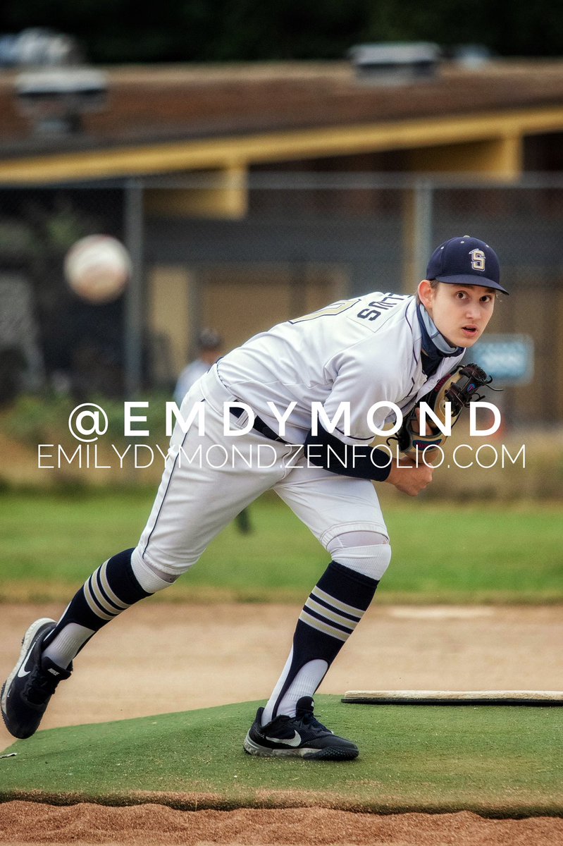Emdymondphotos's tweet photo. #ThisWeekInSales @SaintsBBC 14u Ethan Melius (10) on the mound and racing the bases. Gosh I love summer baseball ⚾️ https://t.co/FIEUoQ38Ow