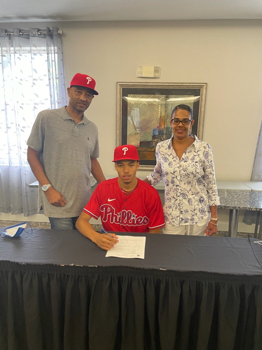 Jay's Lounge (jay_lounge) Twitter