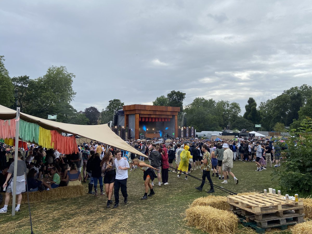 So brilliantly surreal to be back at a festival after EIGHTEEN MONTHS. Everyone so flipping friendly and keen for a dead nice time. First portaloo felt weirdly thrilling too… #GALA