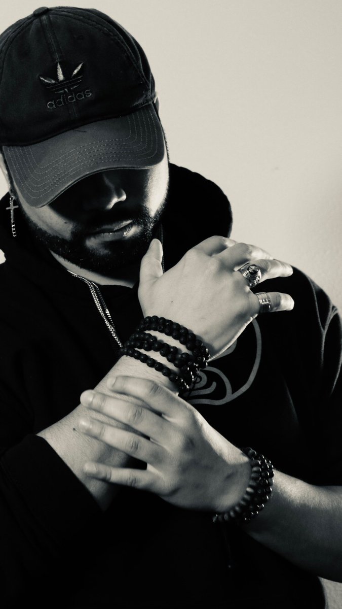 StimulusVisual's tweet image. Excited to share one of the talented performers, Burrito &amp;amp; Friends! You won't be disappointed!!! 
Get tickets TODAY and literally support LOCAL artists!
visualstimulus.eventbrite.com 

#burritoandfriends 
#visualstimulusevents