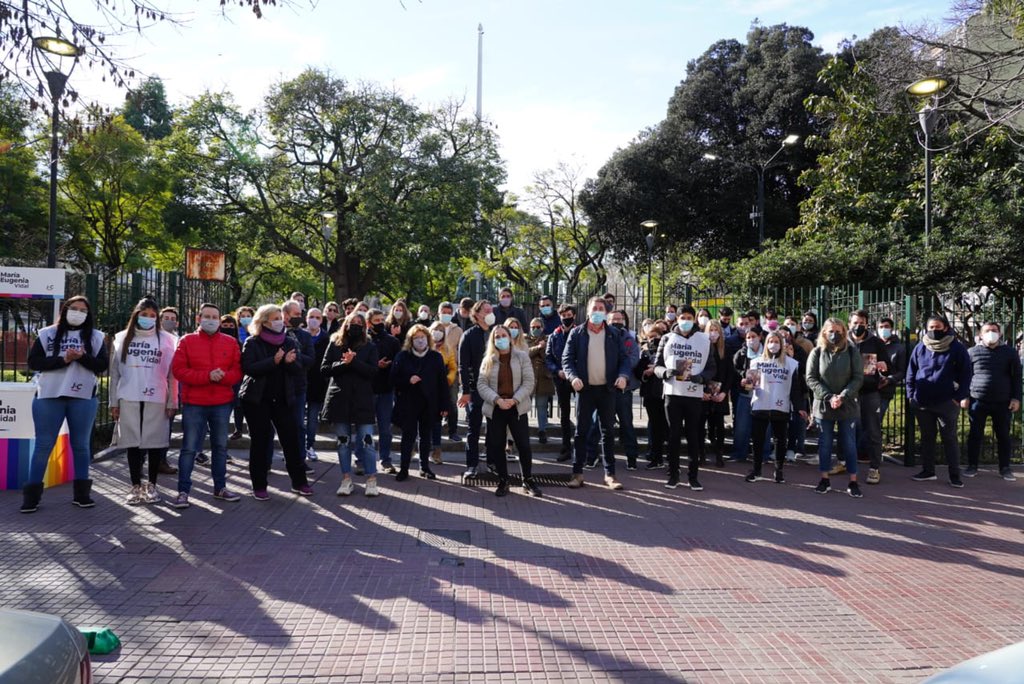 ¡Excelente #sábado de comienzo de #campaña! 🌞 Recorrimos la Comuna 4 con <a href="/meallacristian/">Cristian Mealla 🇦🇷</a> y <a href="/vivicantoni/">Vivi Cantoni</a> . Todos acompañamos la candidatura de <a href="/mariuvidal/">María Eugenia Vidal</a> , <a href="/martintetaz/">Martin Tetaz</a> y <a href="/emmaferrario/">Emma Ferrario</a>! El #congreso y la legislatura necesita de ustedes para nuestro progreso🇦🇷