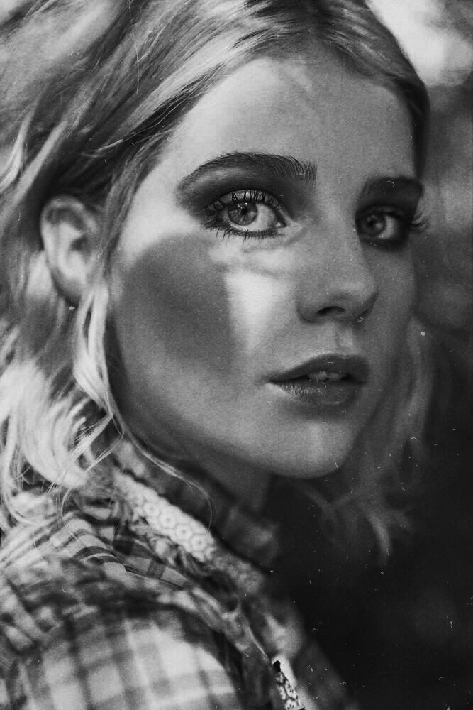 —— SE BUSCA. 

✷ 𝐽𝑎𝑛𝑒 𝐷𝑖𝑔𝑔𝑜𝑟𝑦.
✷ 𝐸𝑥-𝐺𝑟𝑦𝑓𝑓𝑖𝑛𝑑𝑜𝑟
✷ 𝑀𝑜𝑙𝑙𝑦'𝑠 𝑏𝑒𝑠𝑡 𝑓𝑟𝑖𝑒𝑛𝑑.  
✷ 𝑓𝑐: 𝐿𝑢𝑐𝑦 𝐵𝑜𝑦𝑛𝑡𝑜𝑛.

     *:･ﾟ✧*:･ﾟ✧