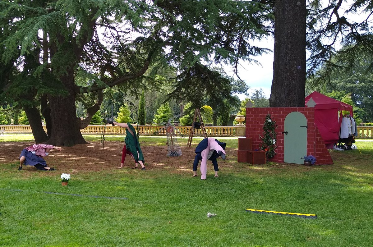 <a href="/franklydance/">Frankly Speaking Productions</a> thanks for the show at Worth Park today 🥰