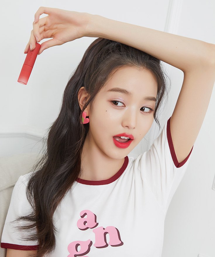 wonyoung pics tweet media