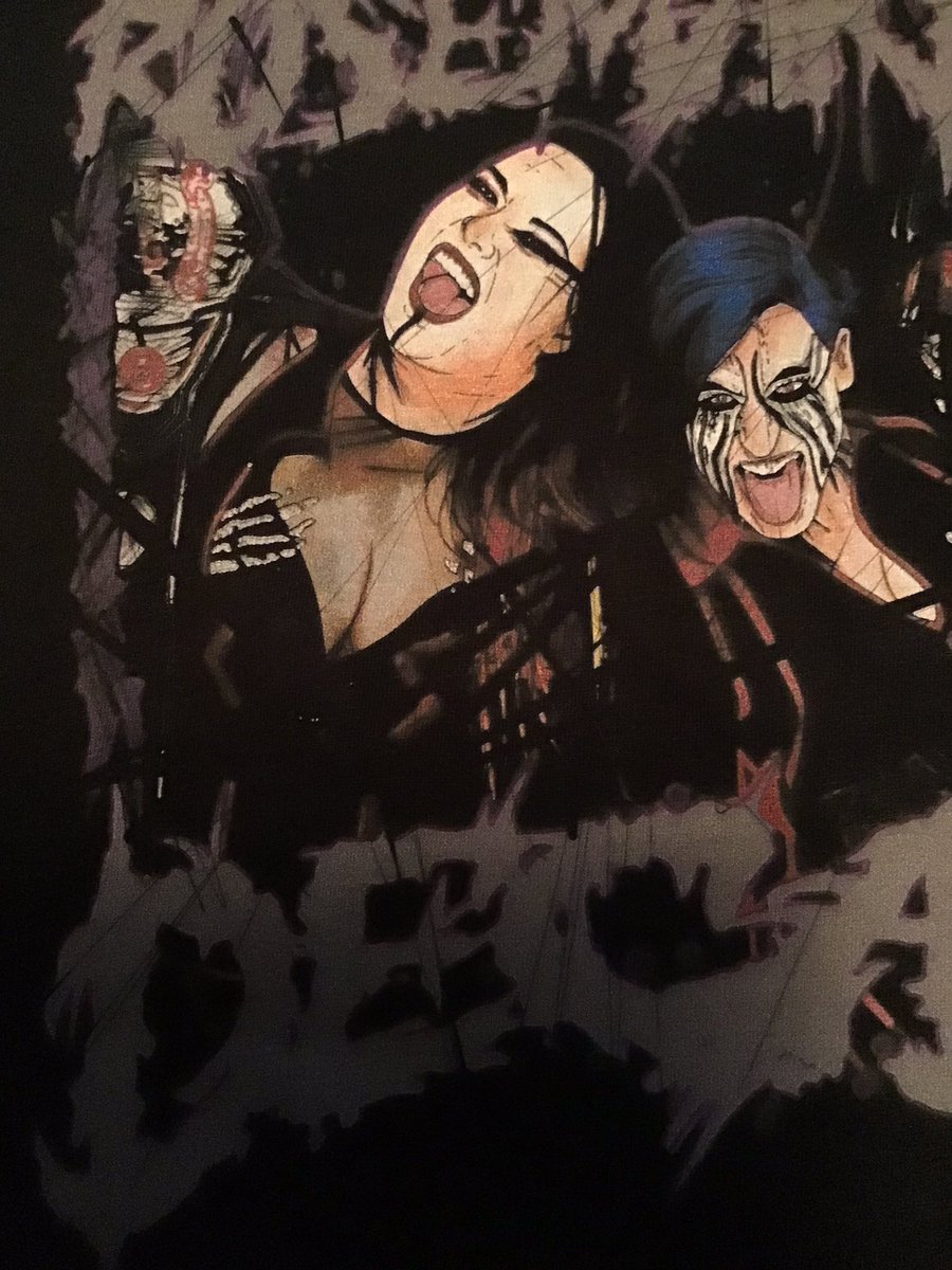 Karma_Kills_836's tweet photo. #MariaMultiverseMailCall Hey guys we just got in the #Epic Ko champion Shirt of Our Demon @WeAreRosemary & @FearHavok &it is drawn by the artist blessed by shadow @maria_tattoo it is like wearing a piece of art #multiversemusthave
If u would like 2 get 1
https://t.co/l5cA3HK9Jw https://t.co/gniqZDE0iD