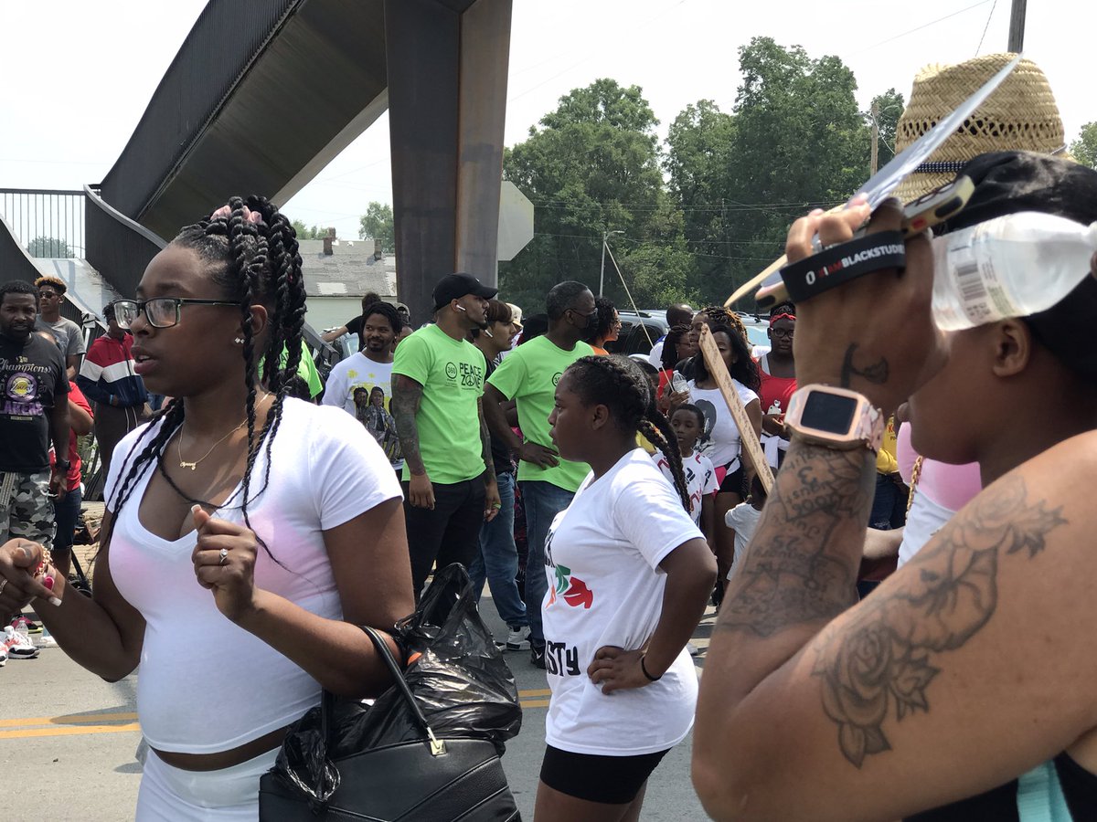 CHRISBURBACH's tweet photo. Volunteers, including @EmpowerOmaha Pres. Willie Barney (right) helped out along the route of the #nativeomahadays parade. https://t.co/GnS78HQqMs