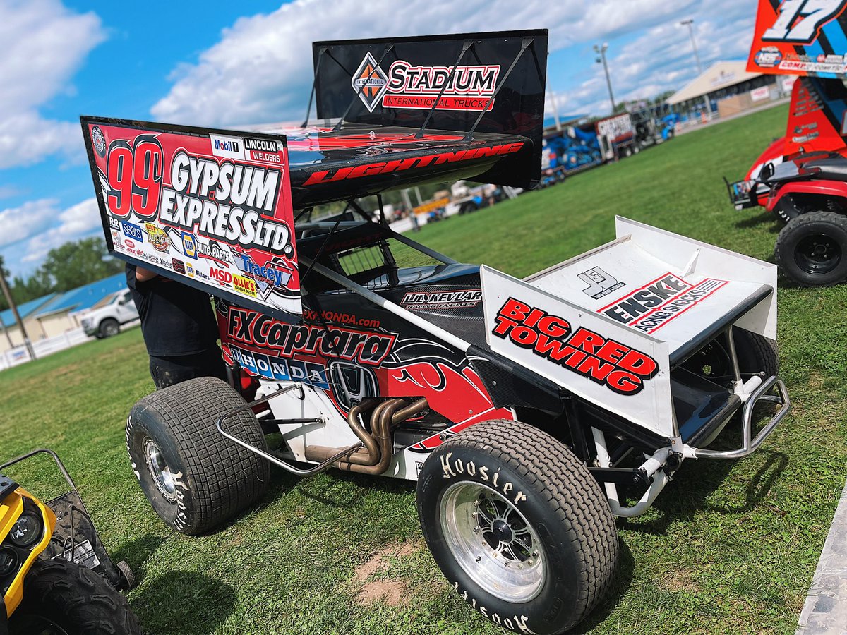 World of Outlaws tweet media