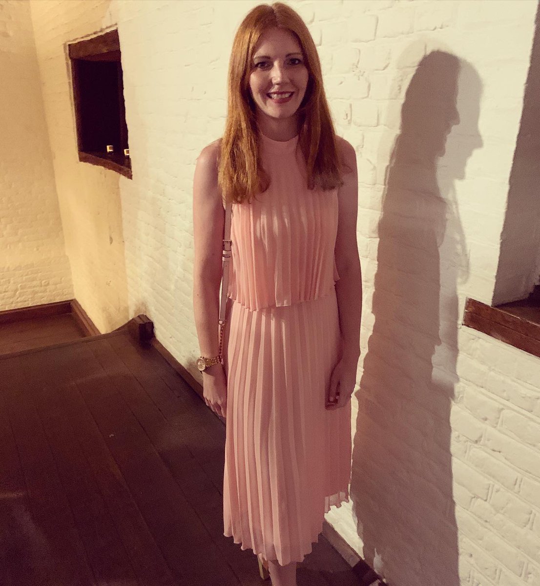 sarahnevin87's tweet photo. How fun getting back to normal with a beautiful wedding 💞 #tudorbarn #happilybevanafter https://t.co/FTG2uCDgCF
