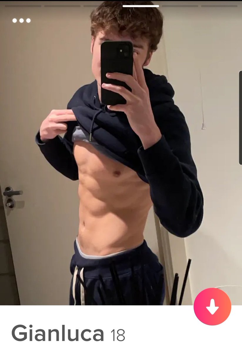 MenOfTinder2's tweet photo. https://t.co/V4yEllDYUg