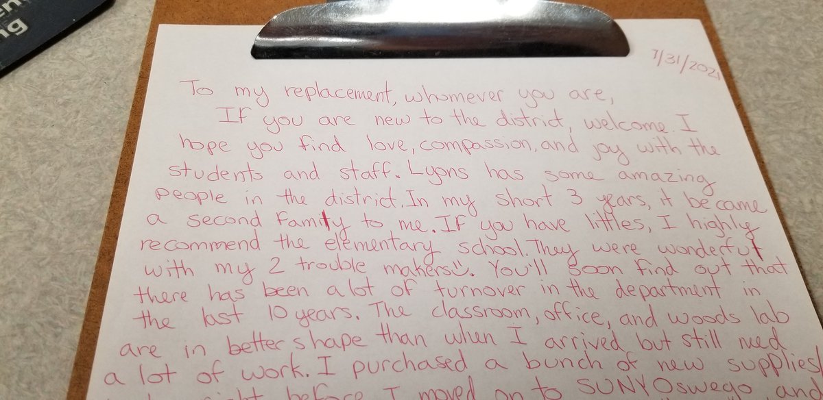 Linda Paris tweet media