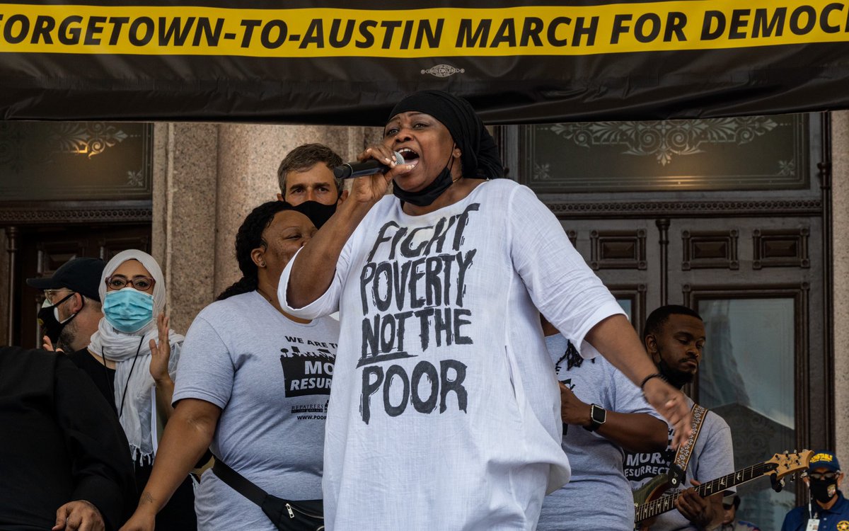 atxdisco's tweet photo. Few more shots from the #MarchForDemocracy Rally today at the #Texas State Capitol // #PoorPeoplesCampaign #PoweredByPeople https://t.co/GTB6oQMfne