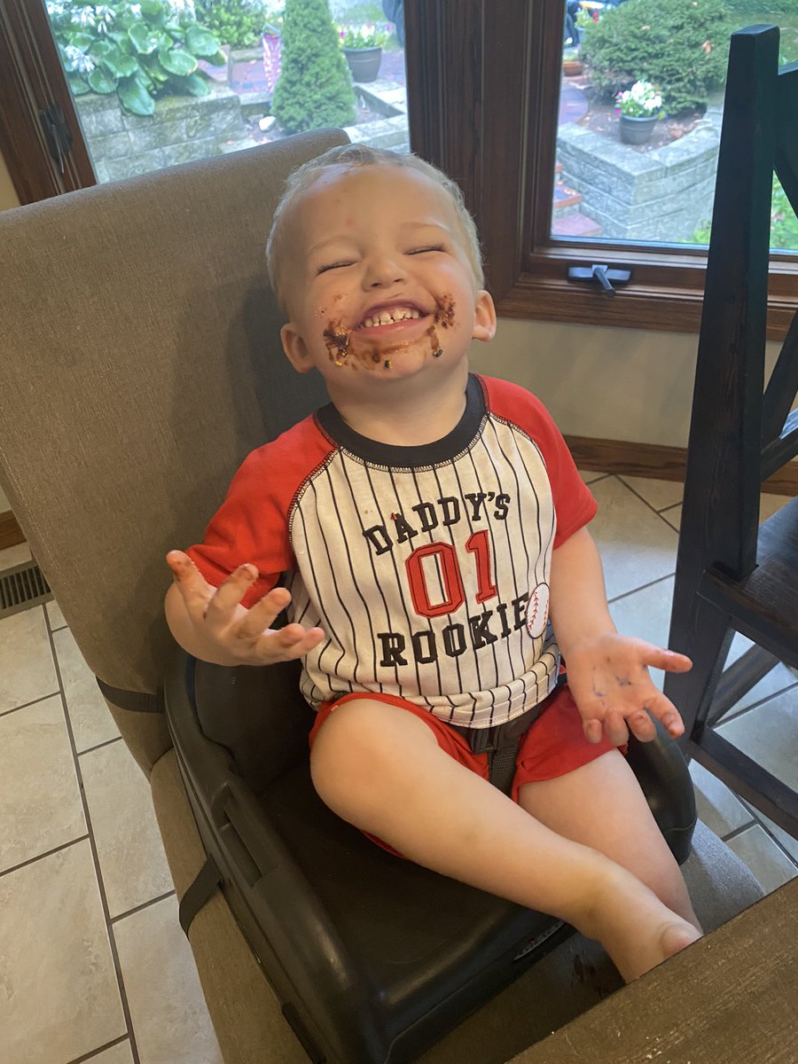 kjamesph's tweet photo. #teamphelps is a few weeks away from adding our next teammate. A nice relaxing weekend to cap summer off. @Emily_M_Phelps https://t.co/rOKAfzN8ji