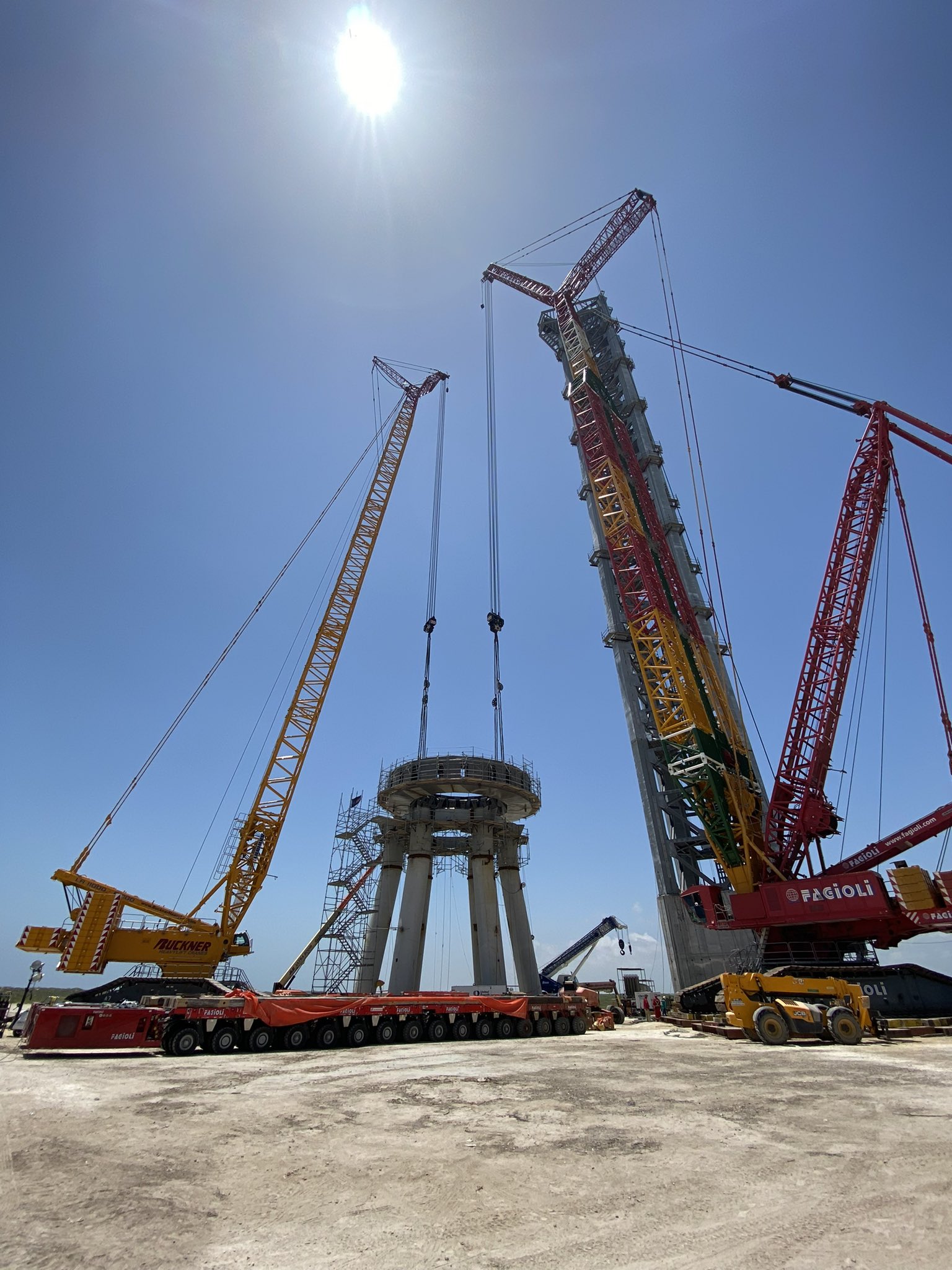 [Image: E7pvCrMWEAA8I4h?format=jpg&name=large]