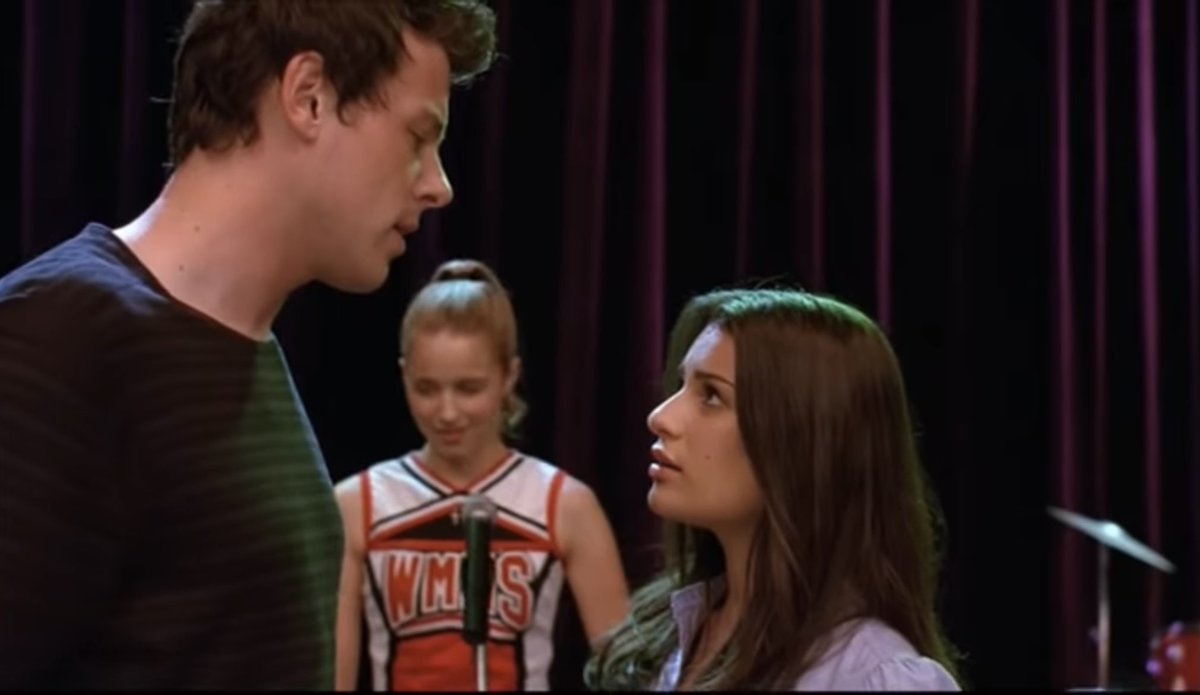 dailygcv's tweet photo. no air (glee cast version)

season 1, episode 7 ‘throwdown’ https://t.co/0Relbs1t5W