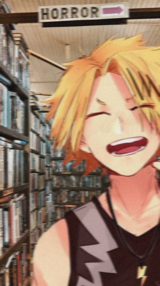 Hey rayito! 

Cómo estás?!

Mi nombre es Denki Kaminari, mucho gusto! 

Soy estudiante de la UA 

Tengo 16 años y estoy mas que listo para lo que necesites! En especial si se trata de fiestas ;)