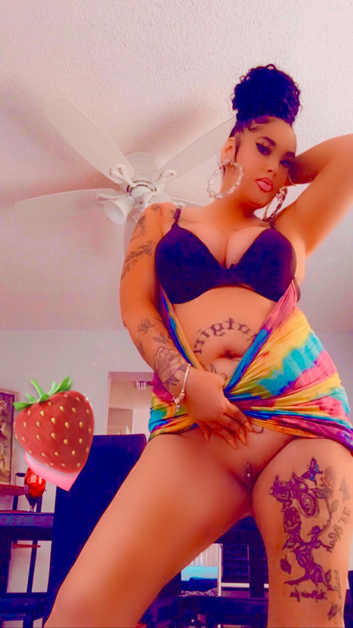 SEXI STRAWBERRY 🇵🇷 🇯🇲 🇮🇱 on X: RETWEET ME 🍓FOLLOW @SEXIISTRAWBERR1  53YEARS YOUNG BUT IM STILL KILLIN EM ❤️ ONLYFANS LINKS IN MY BIO OR  COMMENTS BELOW 👇 💰$5💰VIP ONLYFANS SEXISTRAWBERRY561 FREE