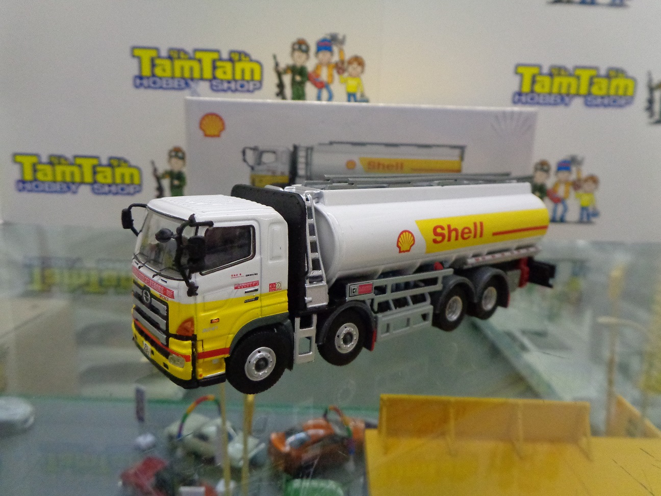 【新品】【未開封】1/72 shell Tiny タンクローリー Tiny City No.179 日野 700 石油タンクローリー Shell (ミニカー