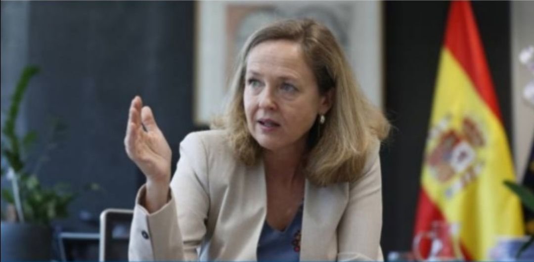 🤦‍♀️Cómo <a href="/NadiaCalvino/">Nadia Calviño</a> <a href="/PSOE/">PSOE</a>? 
⚠️ESPAÑA NO cumple con Normativa europea. 
⚠️No acata Directiva 1999/70 /CE ni STJUE 
⛔OPES NO son sanción 
⛔20 días NO es disuasoria
#FijezaYaEsConstitucional #NoIcetazo @Adrilastra <a href="/sanchezcastejon/">Pedro Sánchez</a> <a href="/felipe_sicilia/">Felipe J. Sicilia</a>